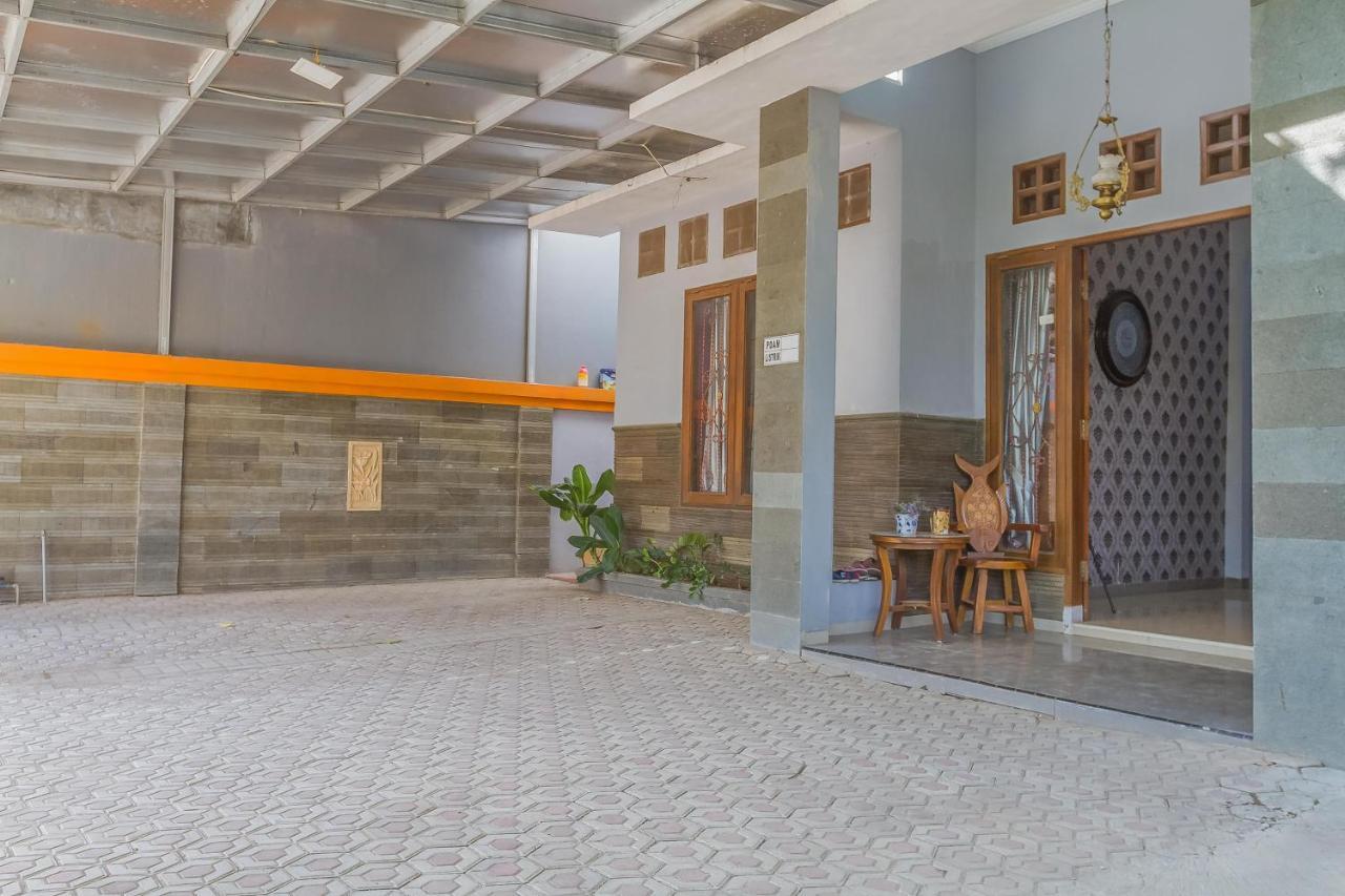 RedDoorz Syariah @ Puri Kalijaga Street Hotel Cirebon Bagian luar foto
